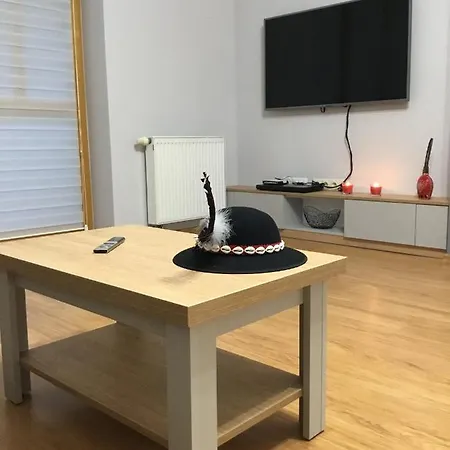 Apartment Aleksander *